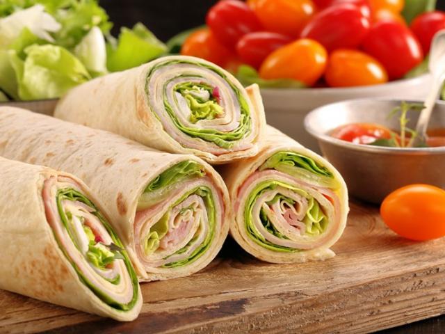 Wrap jambon crudités